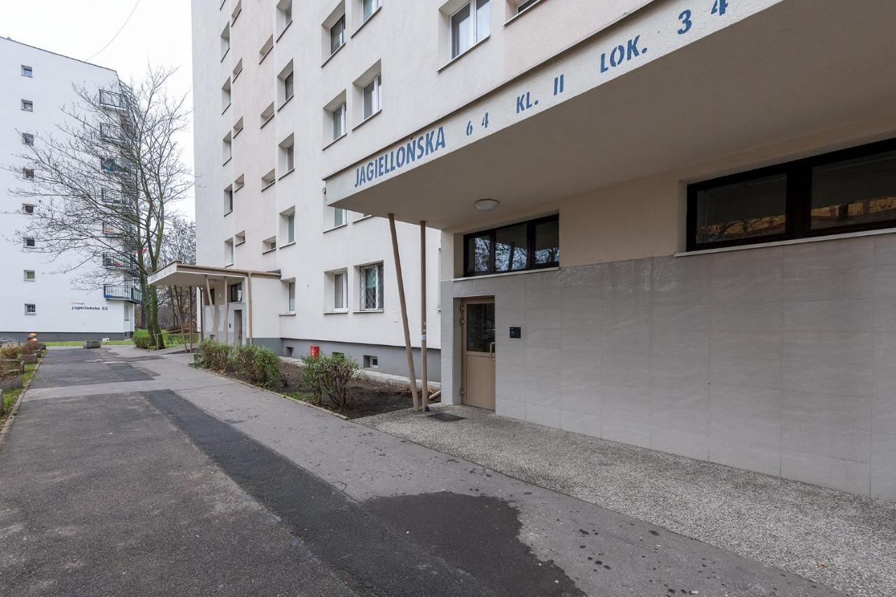 Jagiellonska 64 Prywatne Mieszkanie Z Oddzielna Sypialnia I Balkonem Samodzielne Zameldowanie! Self Check-In System! Warschau Exterior foto